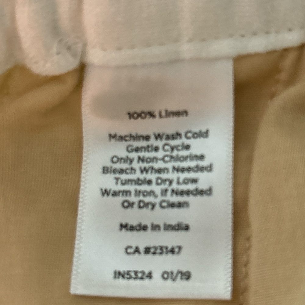 TALBOTS linen pants, size 16, white, pull-on with elastic waist. Coastal Beach . - Picture 4 of 5